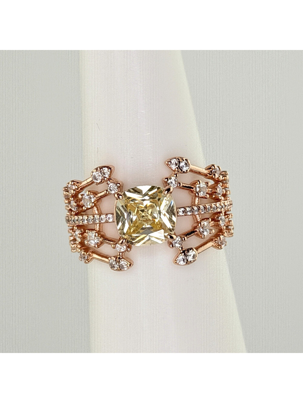 Bomb Party November Ring Sz 9 “The Halo You Chose” Citrine on Rose Gold